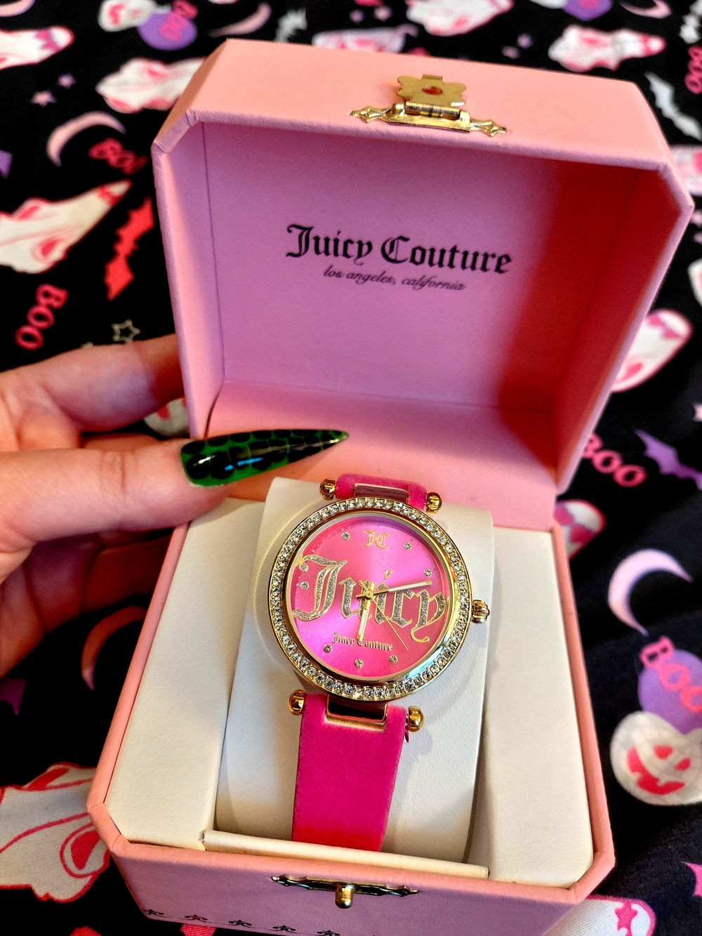 Juicy Couture Magenta Pink Velvet Gold Tone Round Rhinestone Watch *Brand New